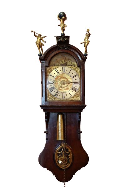 Dutch Staart Clock