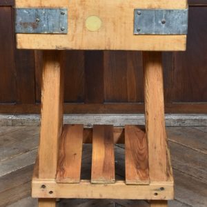 Pine Butcher’s Block SAI3763 butchers block Miscellaneous