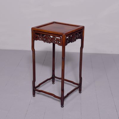 Neat-sized Qing period Chinese Hongmu occasional table