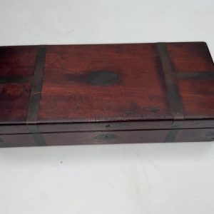GUNS MAHOGANY BRASS BOUND FITTED CASE
