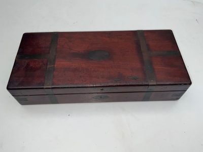 GUNS MAHOGANY BRASS BOUND FITTED CASE