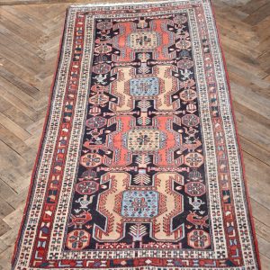 Vintage Hand Knotted Wool Rug SAI3807