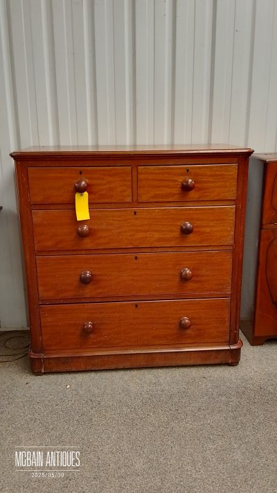 Antique Victorian Chest of Drawers