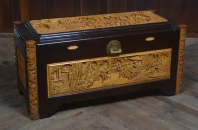 Chinese Camphor Wood Carved Storage /blanket Box SAI3263