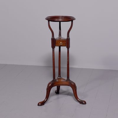 Elegant George 2nd mahogany circular lamp stand