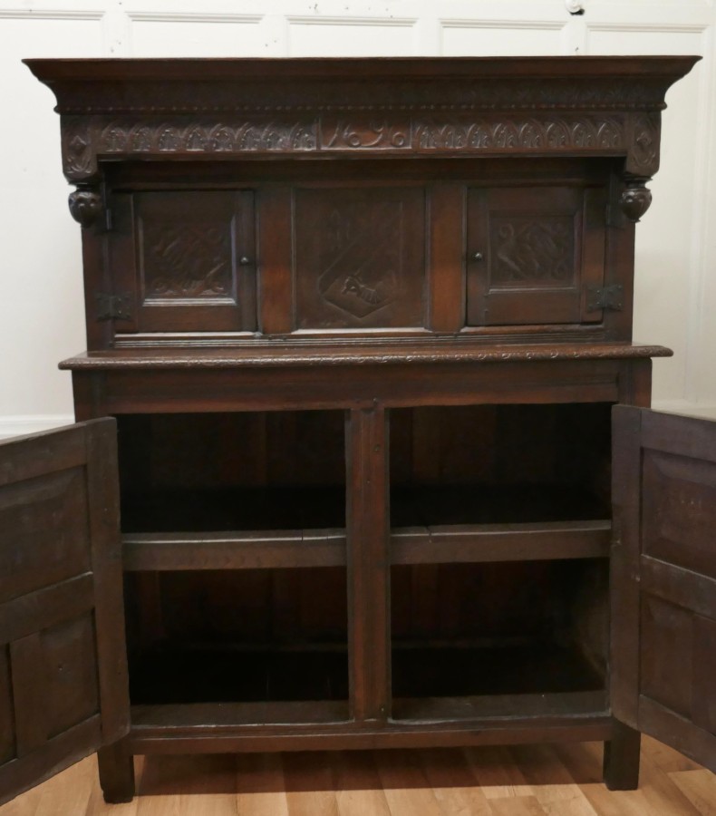 1696 French Carved Oak Court Cupboard, Cottage size Livery Cupboard - Image 15