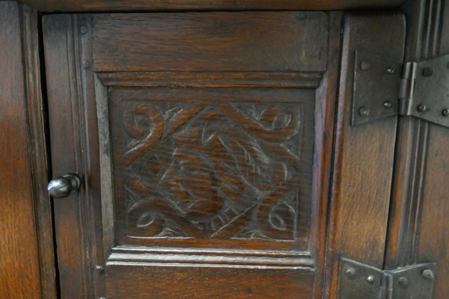 1696 French Carved Oak Court Cupboard, Cottage size Livery Cupboard - Image 9