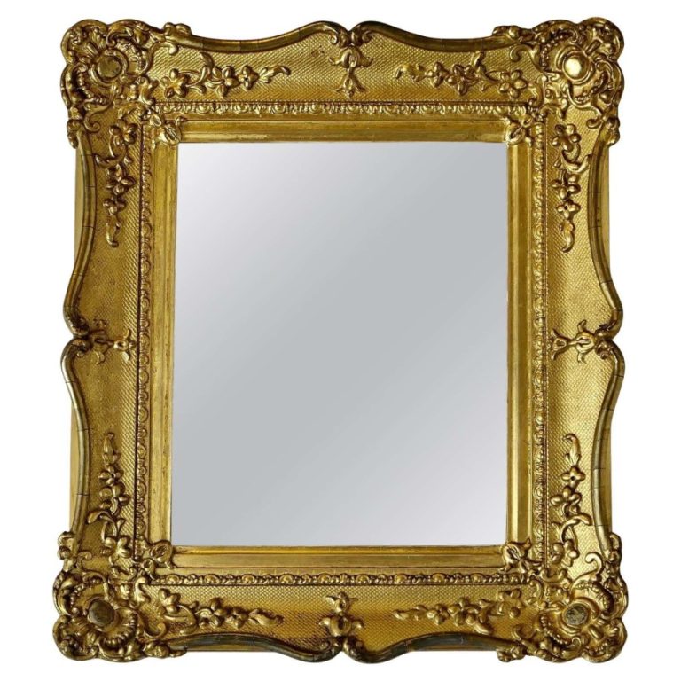 19th Century French Baroque Gilt Wall Mirror