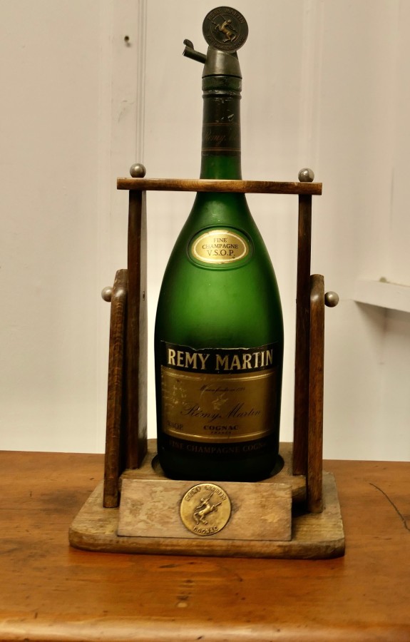 A Rare Vintage Remy Martin 3 Litre Bottle with Original Cradle Pouring - Image 5