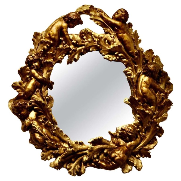 A Superb 19th Century Italian Gilt Wreath Mirror