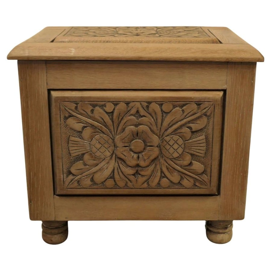 Arts and Crafts Bleached Oak Purdonium, Coal Box This is an attractiv