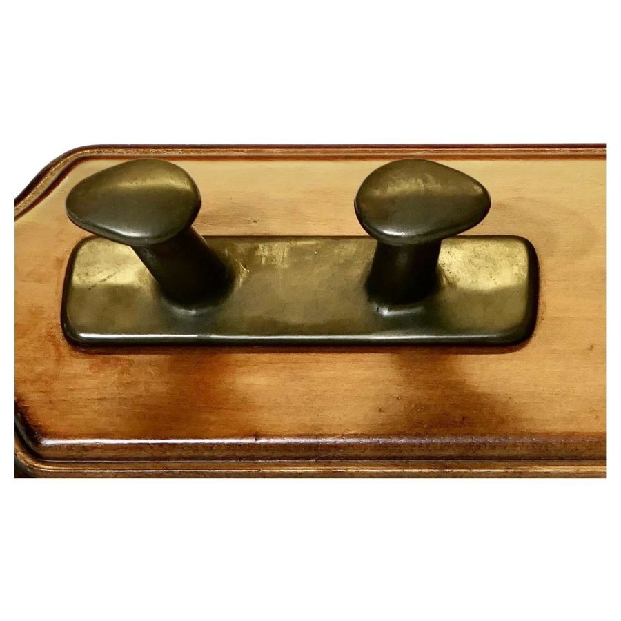 Bronze Hat and Coat Hooks on a Nautical Theme This is a Superb quality set