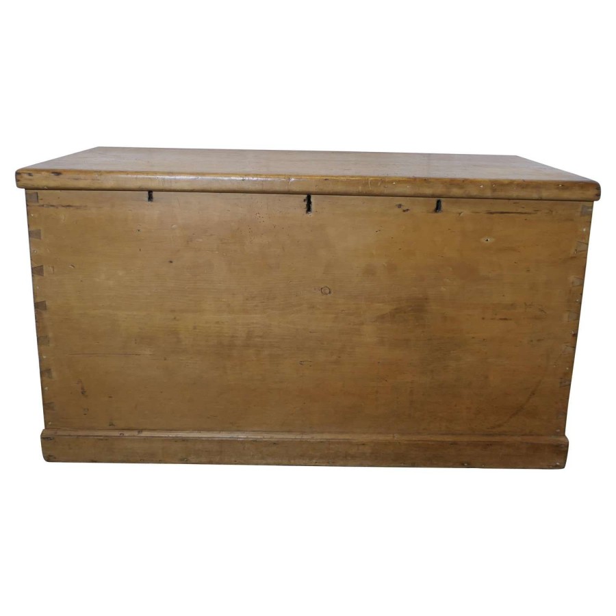 Enormous Large Victorian Polished Pine Blanket Box This is a Huge, Very Large