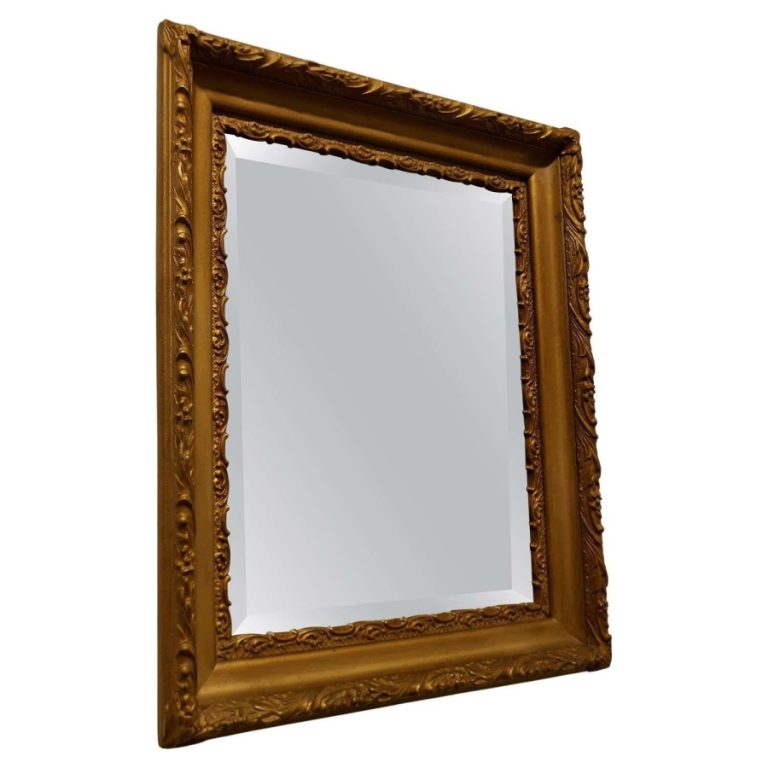 Fine Quality Rectangular Gilt Wall Mirror