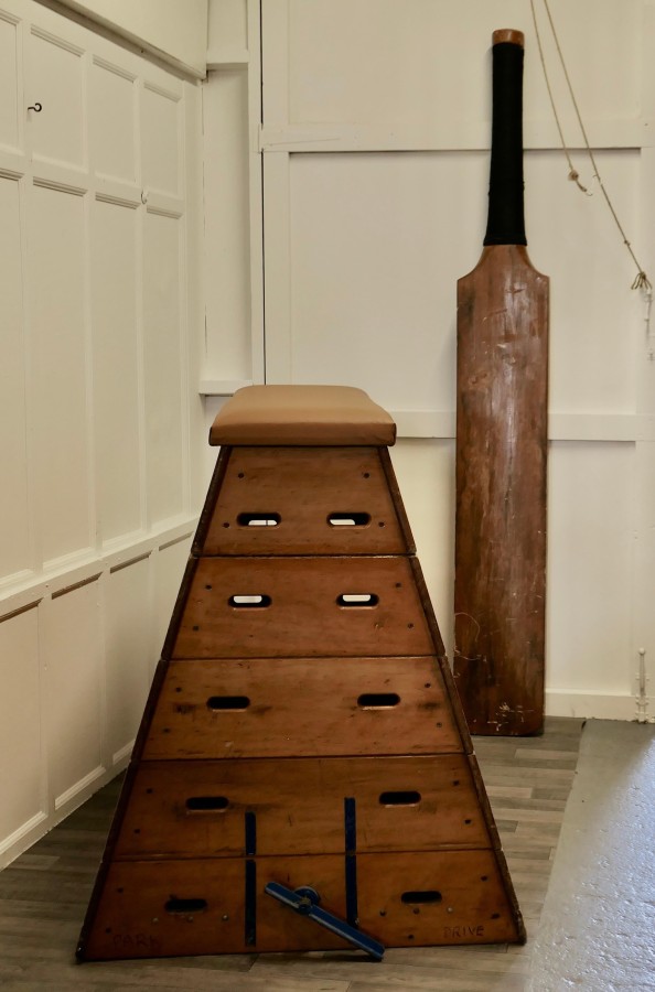 Large Vintage 5 Section Heavy Pine Vaulting Box - Image 12