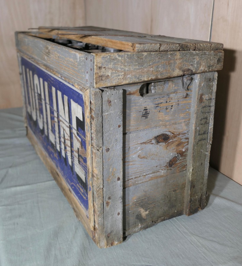 Rare Vintage Luciline Fuel Cans and Advertising Crate Dating from the - Image 5