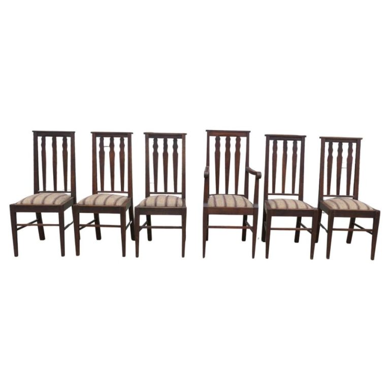 Set of 6 Arts and Crafts Oak Dining Chairs