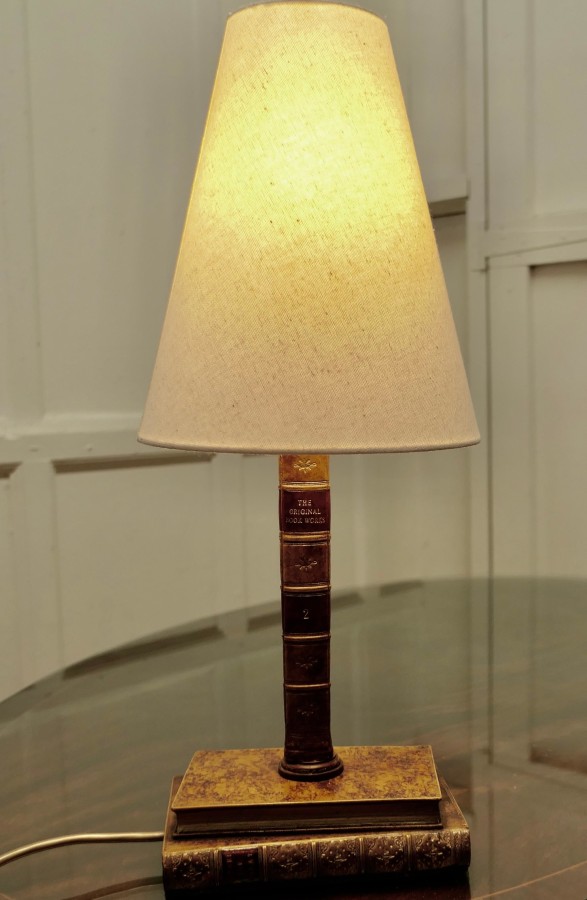 Vintage Novelty Ceramic Trompe-L’oeil Desk Lamp - Image 5