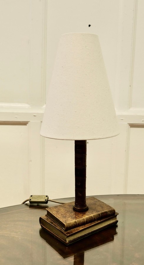 Vintage Novelty Ceramic Trompe-L’oeil Desk Lamp - Image 9