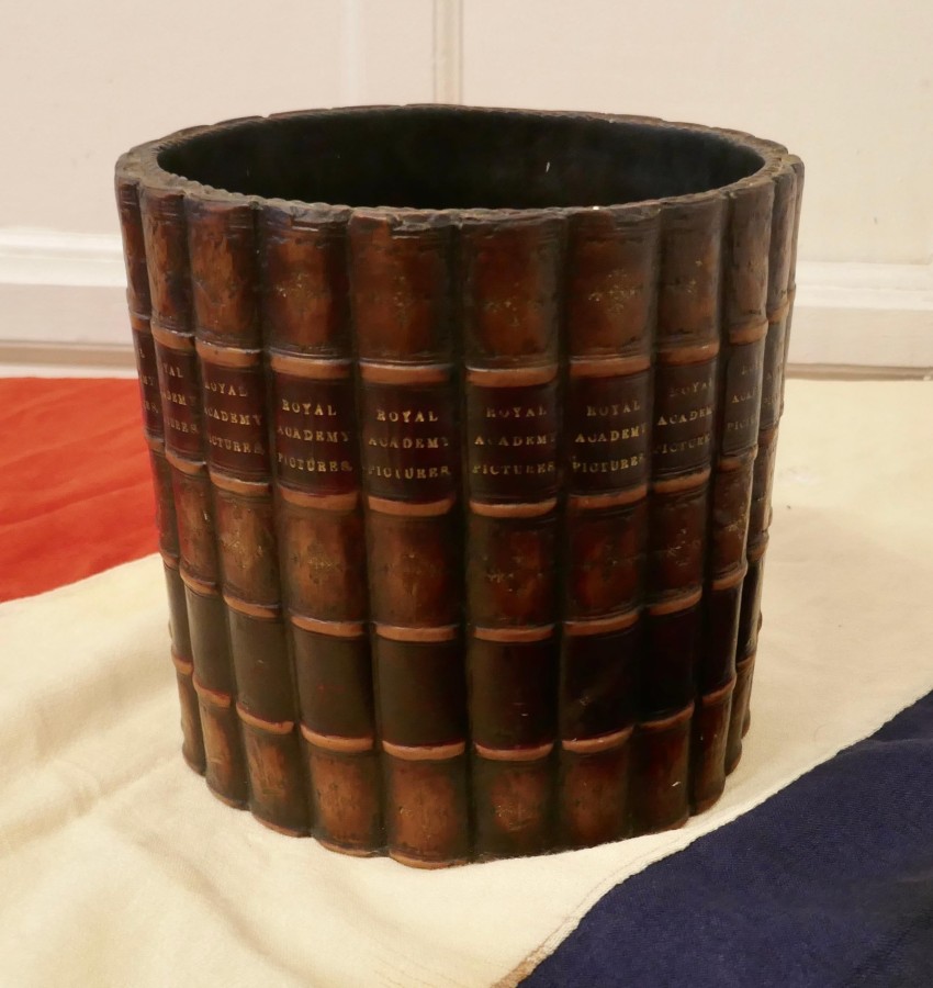 Vintage Novelty Ceramic Trompe-L’oeil Waste Paper Basket - Image 6