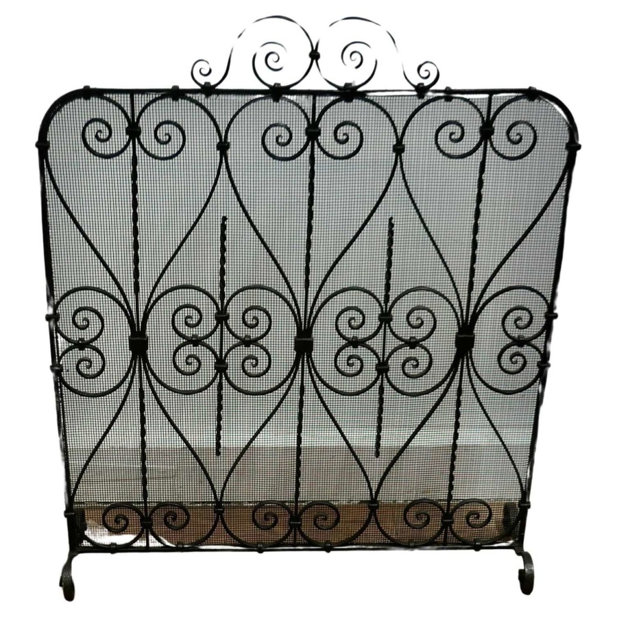 Wrought Iron Fire Screen This is an intricate and very attractive piece, the wr