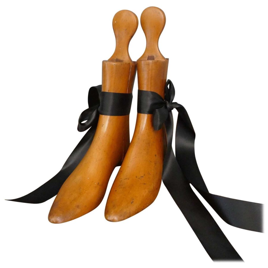 19th Century French Ladies Ankle Boot Stretchers in Beech