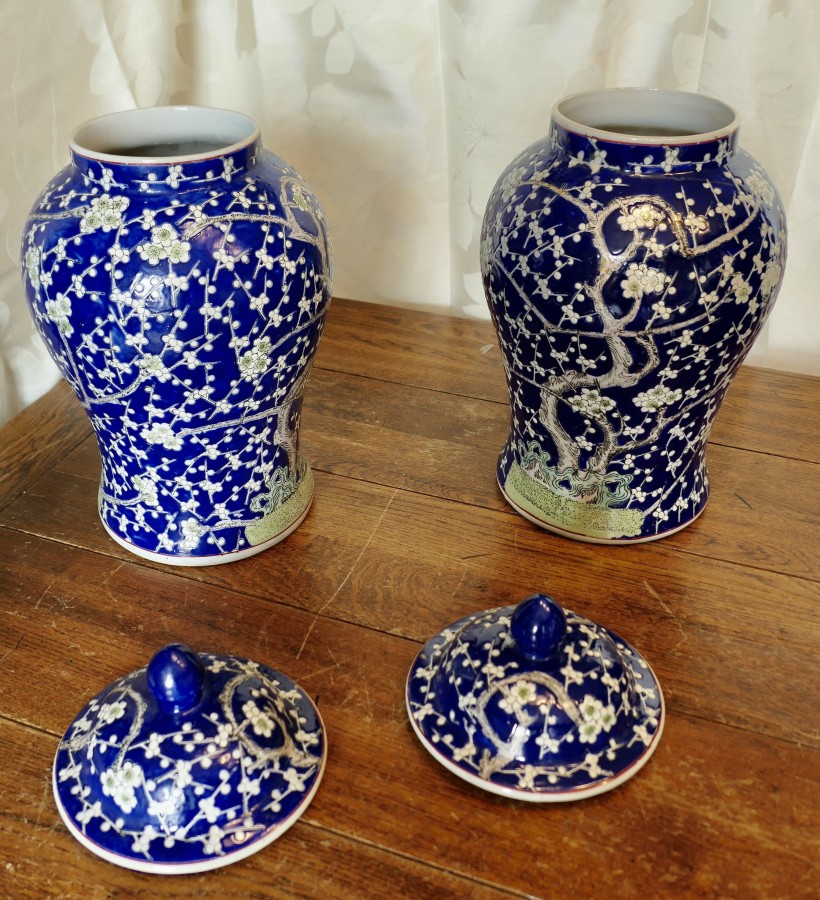 A Large Pair of Oriental Porcelain Ginger Jars A Lovely Vintage pair the Jars beautifull - Image 4