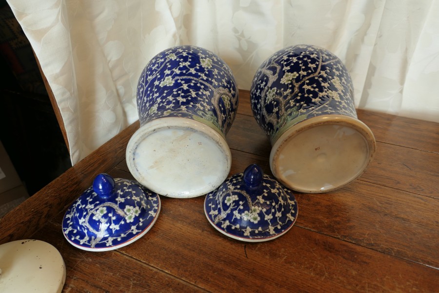 A Large Pair of Oriental Porcelain Ginger Jars A Lovely Vintage pair the Jars beautifull - Image 7