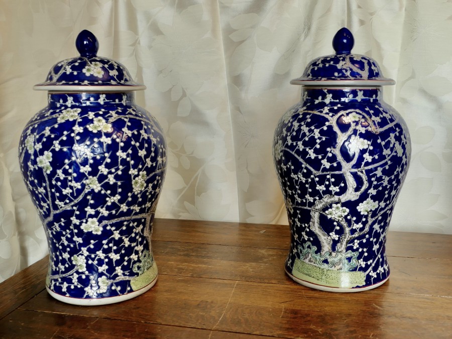 A Large Pair of Oriental Porcelain Ginger Jars A Lovely Vintage pair the Jars beautifull - Image 9