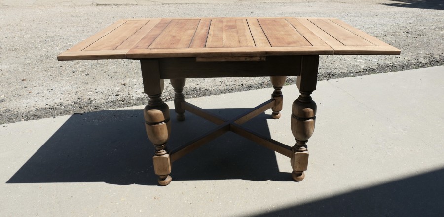 Golden Oak Cottage Draw Leaf Table - Image 6