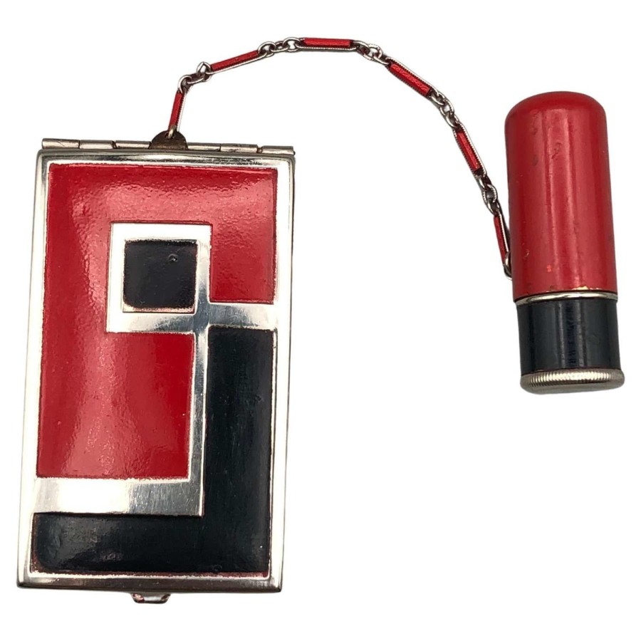 Red %26 Black Enamel Art Deco Powder Compact by Deere The Reich-Ash Corp 1920’s