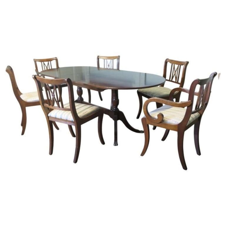 Regency Style Extending Dining Table and 6 Chairs