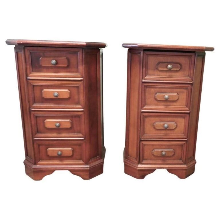 A Pair of Arts and Crafts Style 4 Drawer Chest of Drawers, Night Tables