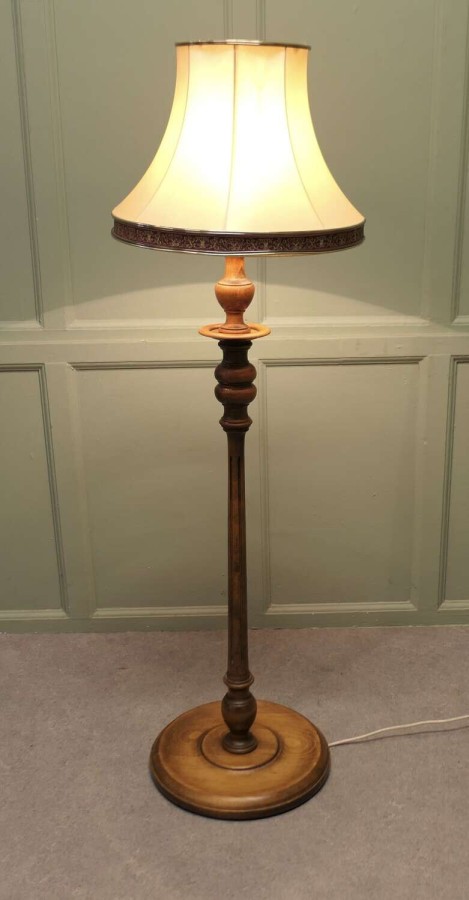 Edwardian Turned Floor Standing Reading Lamp