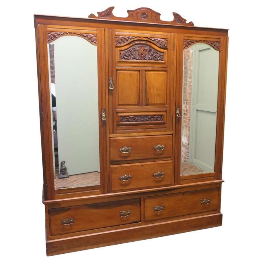 Large Arts and Crafts Wardrobe Compactum, Dismantles