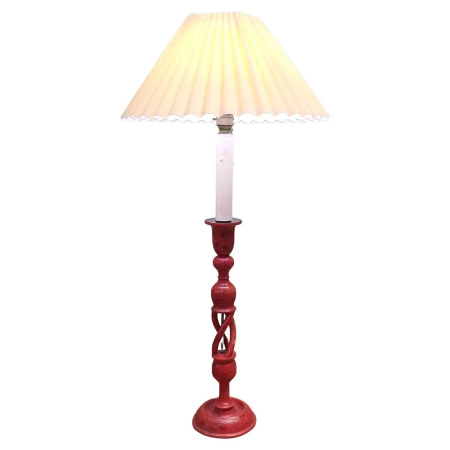 Lovely Turned and Painted Barley Twist Table Lamp