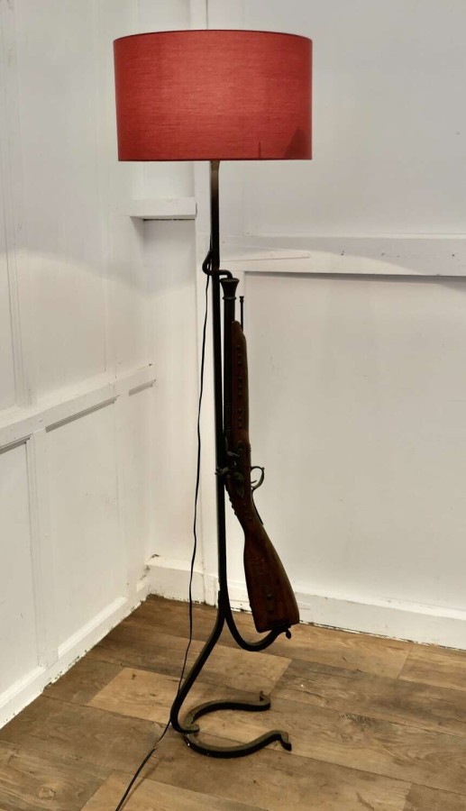 Quirky Hunting Lodge Shooting Rifle Lamp