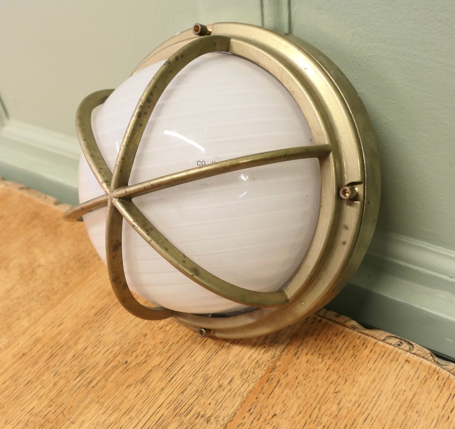 Set of 4 Vintage Style Nautical Brass Wall Lights - Image 8
