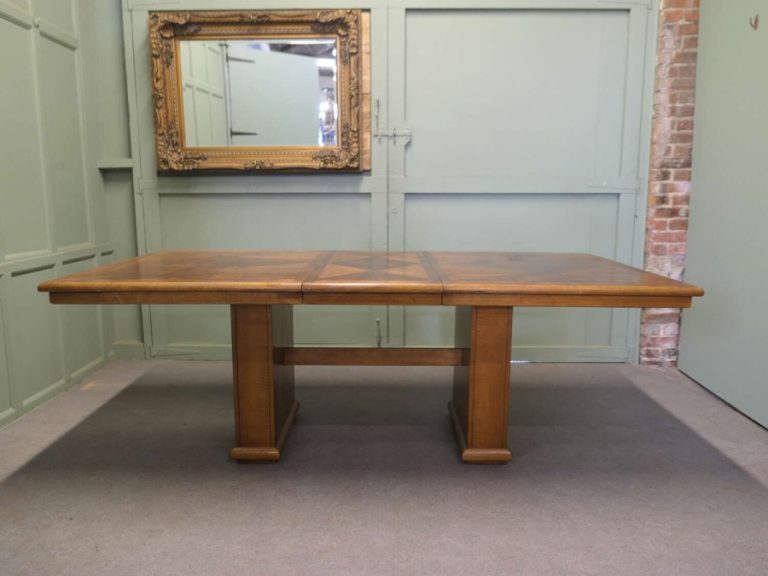 Stylish Art Deco Bur Walnut Dining Table The ultimate in Mid Century Chic