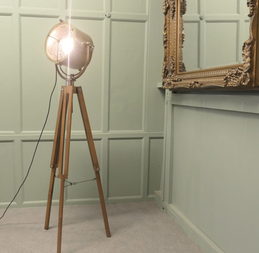 Vintage Nautical Search Lights or Floor lamp - Image 6