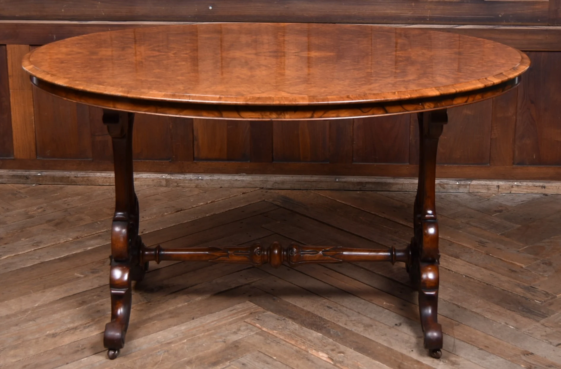 Victorian Walnut Centre Table – SAI4315 Antique Furniture 11 Victorian Walnut Centre Table - SAI4315 - Image 11