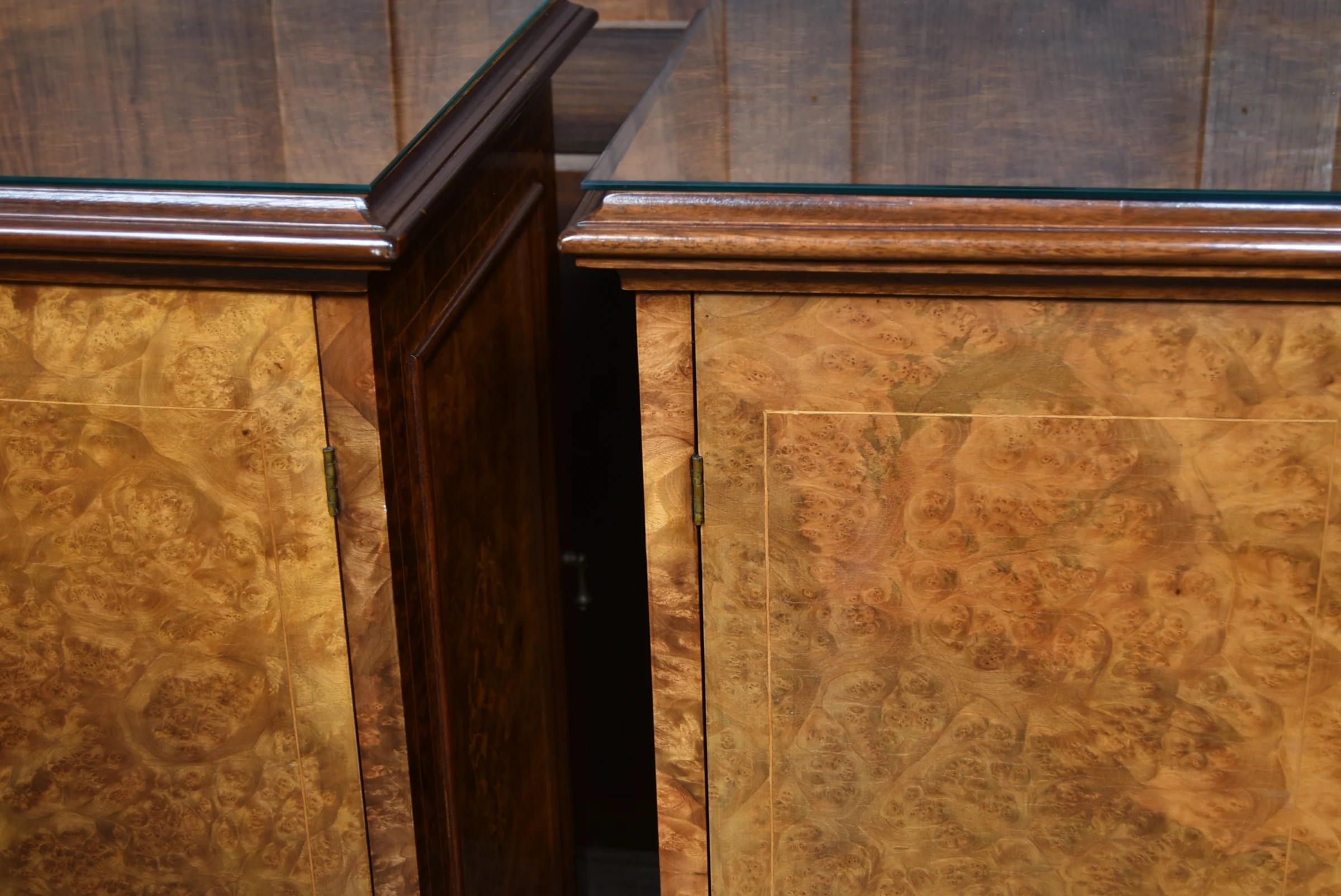 Pair of Edwardian Walnut Bedside Pot Cupboards SAI4324 Antique Cabinets 10 Pair of Edwardian Walnut Bedside Pot Cupboards SAI4324 - Image 10