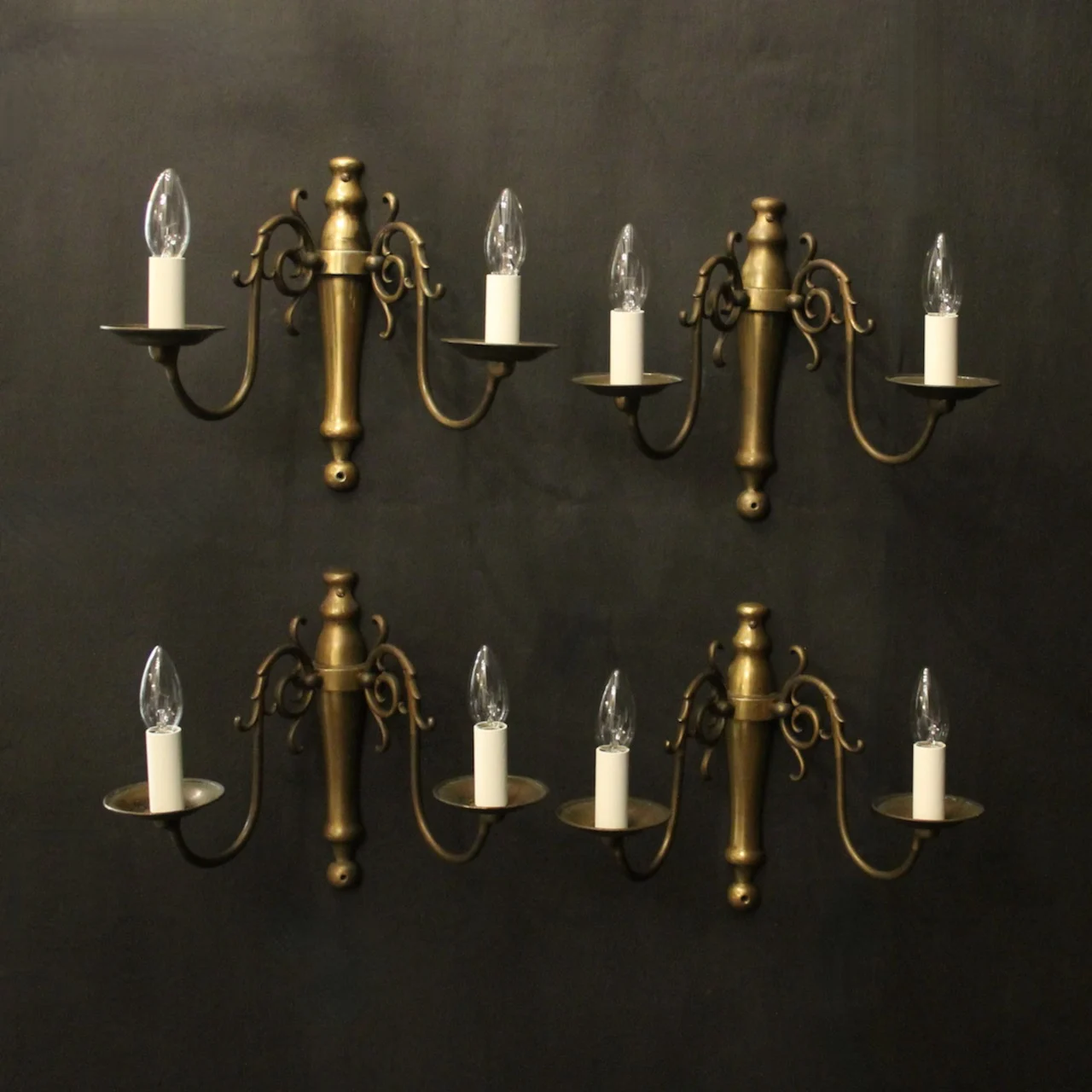 English Set Of 4 Brass Antique Wall Lights Antique Lighting English Set Of 4 Brass Antique Wall Lights