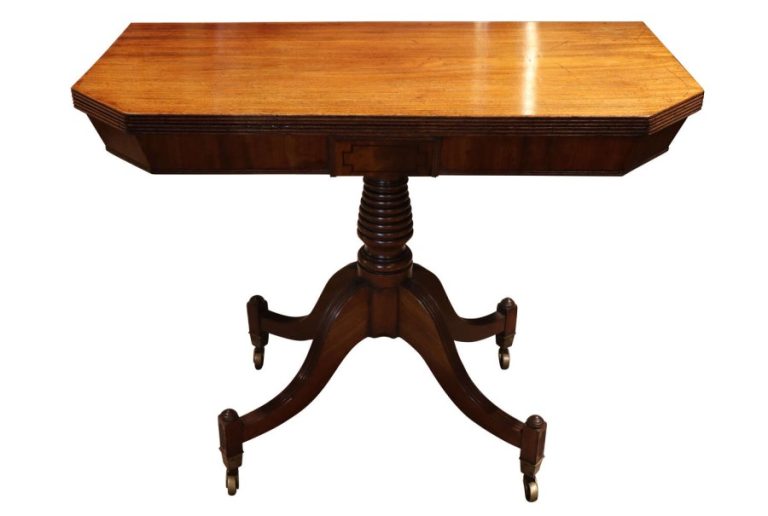 Regency Mahogany Fold-Over Tea Table on Elegant Swept Sabre Supports
