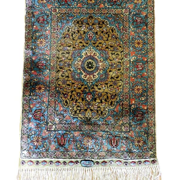 HEREKE 60cm x 42cm