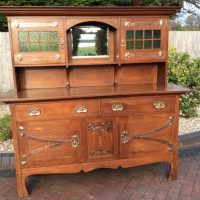 Arts &#038; Crafts Oak Dresser