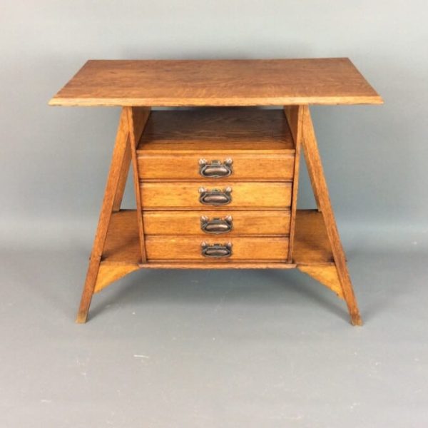 Arts &#038; Crafts Chest of Drawers c1900