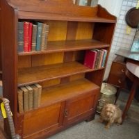 Good Antique Art&#8217;s &amp; Craft&#8217;s Oak Bookcase