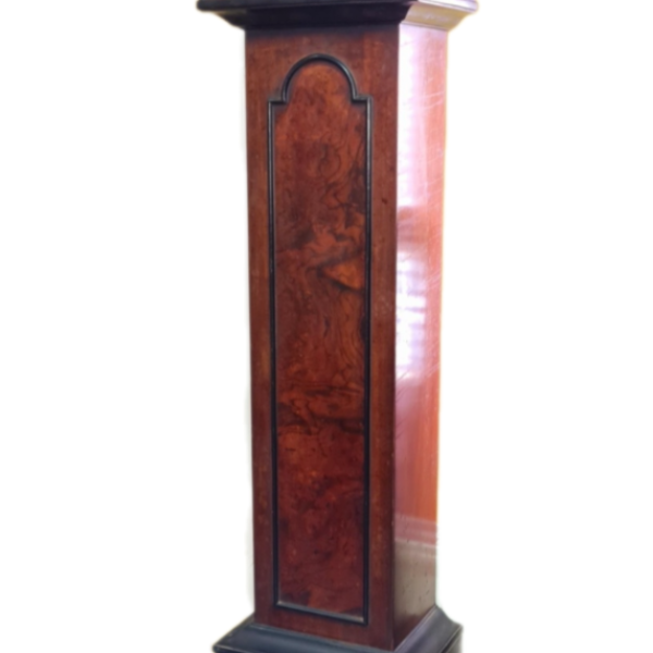 Antique Melodic Floor Clock With 3 Winding