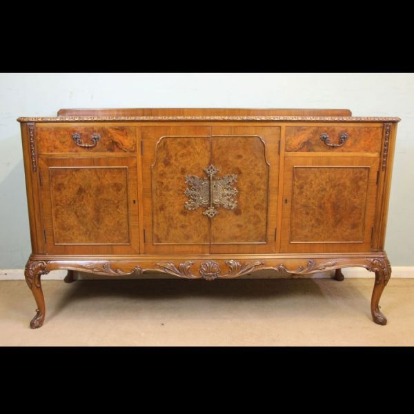 Burr Walnut Queen Anne Style Sideboard Server.